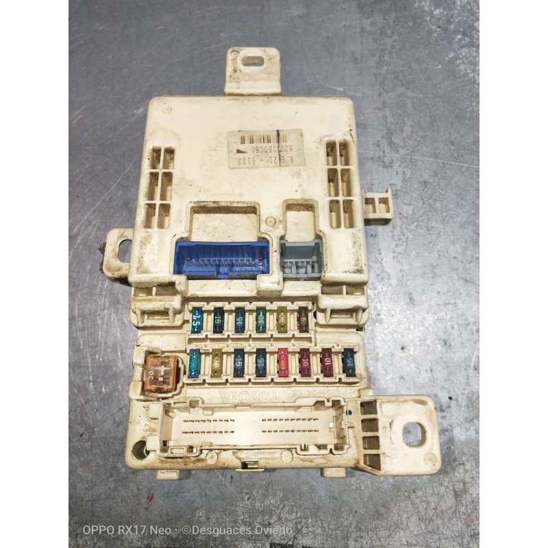 Recambio de caja reles / fusibles para toyota land cruiser (j9) td vx (3-ptas.) (kzj90) referencia OEM IAM 9E210133 827060060 