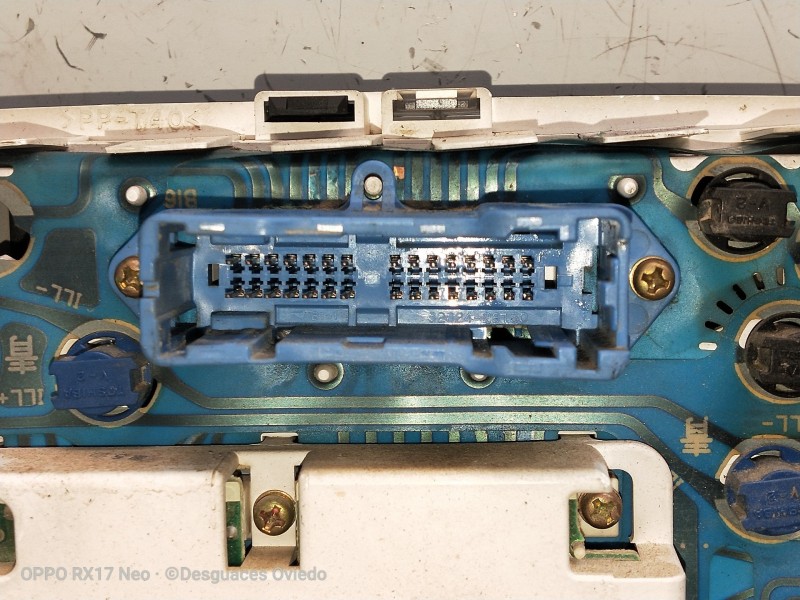 Recambio de cuadro instrumentos para toyota land cruiser (j9) td vx (3-ptas.) (kzj90) referencia OEM IAM 838006A700FA 69261180 