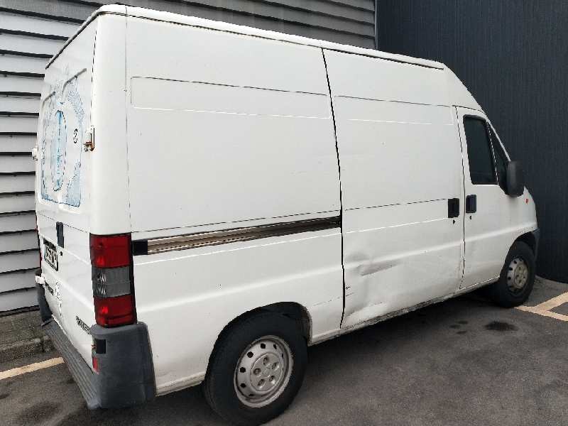 peugeot boxer caja cerrada (rs2850)(230)(´02) del año 2000