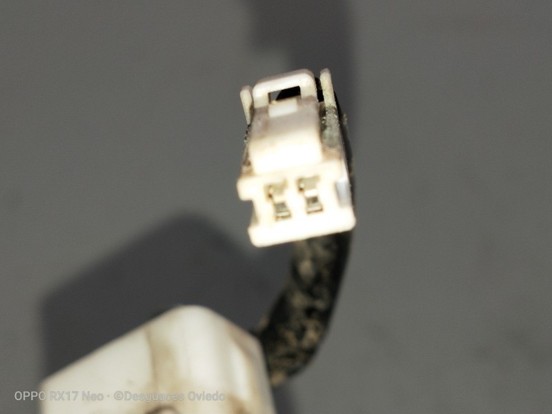 Recambio de motor cierre centralizado porton para toyota land cruiser (j9) td vx (3-ptas.) (kzj90) referencia OEM IAM   3P