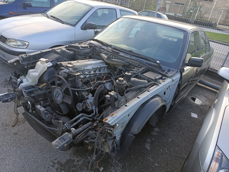 bmw serie 5 berlina (e34) del año 1993