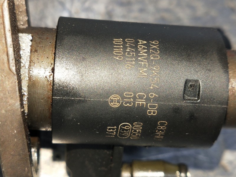 Recambio de inyector para land rover range rover sport v6 td s referencia OEM IAM 0445116101109 9X2Q9K546DB 