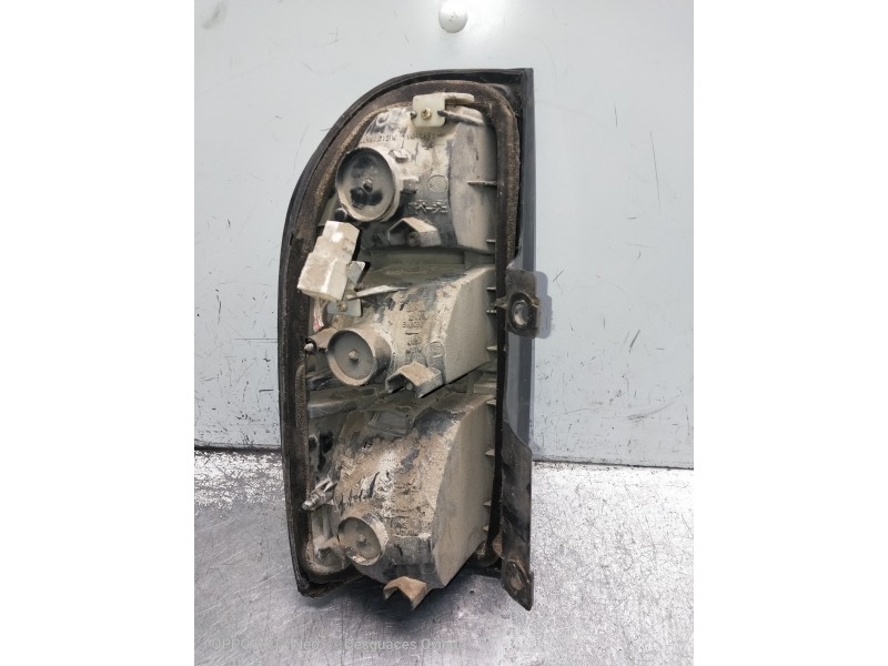 Recambio de piloto trasero derecho para toyota land cruiser (j9) td vx (3-ptas.) (kzj90) referencia OEM IAM   