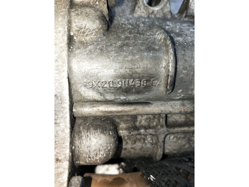 Recambio de valvula egr para land rover range rover sport v6 td s referencia OEM IAM 9X2Q9U438CA  