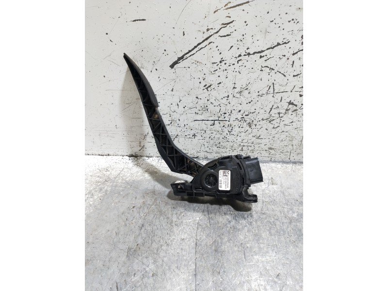 Recambio de potenciometro pedal para land rover range rover sport v6 td s referencia OEM IAM AH229F836AB 6PV00969825 