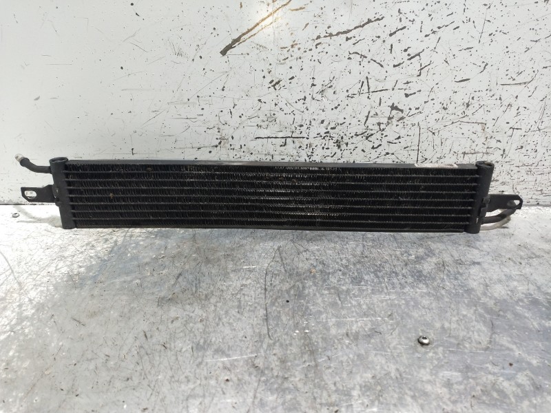 Recambio de radiador aceite para land rover range rover sport v6 td s referencia OEM IAM 7H329N103AC  