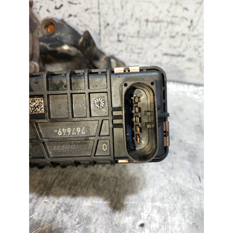 Recambio de turbocompresor para land rover range rover sport v6 td s referencia OEM IAM AX2Q6K682CA 7784003 