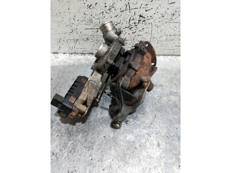 Recambio de turbocompresor para land rover range rover sport v6 td s referencia OEM IAM AX2Q6K682CA 7784003 