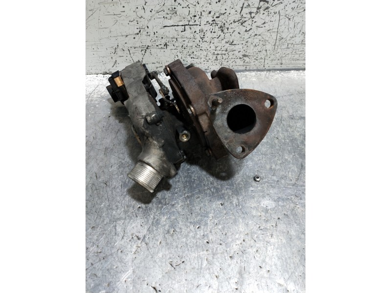 Recambio de turbocompresor para land rover range rover sport v6 td s referencia OEM IAM AX2Q6K682CA 7784003 