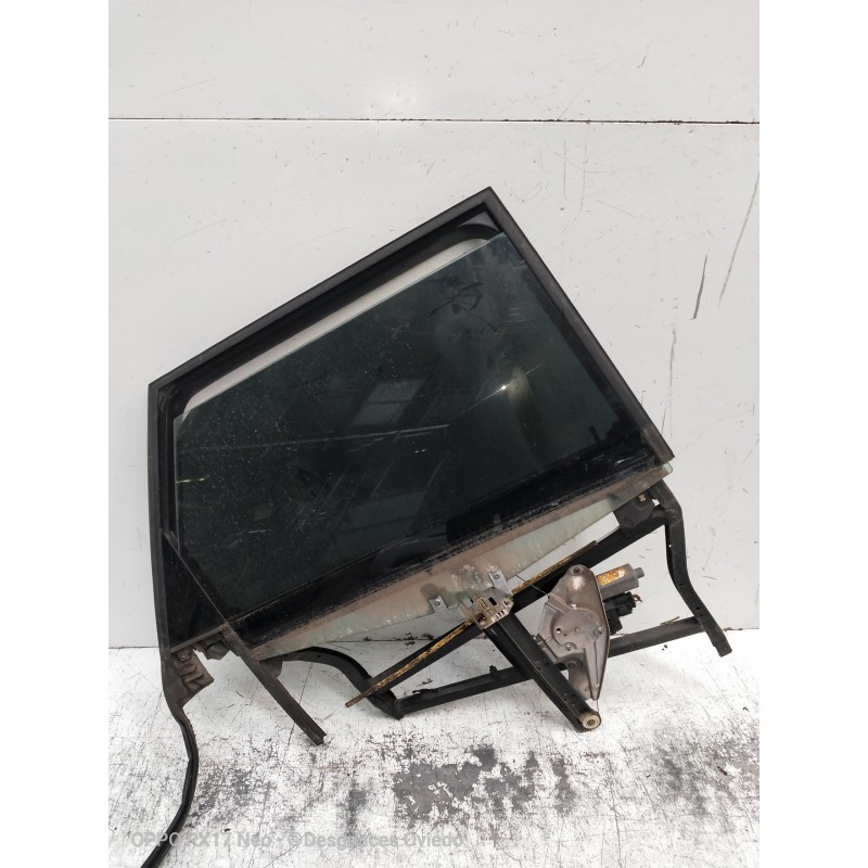 Recambio de elevalunas trasero derecho para audi allroad quattro (4b5) 2.5 tdi (132kw) referencia OEM IAM 700103301100105 013082