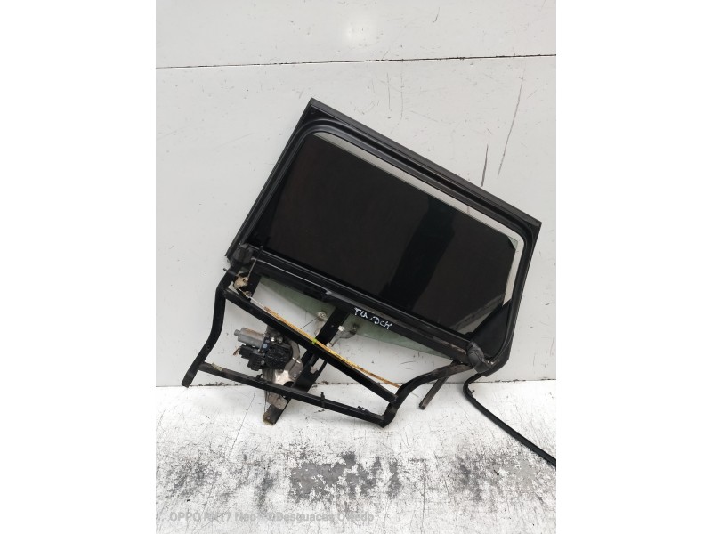 Recambio de elevalunas trasero derecho para audi allroad quattro (4b5) 2.5 tdi (132kw) referencia OEM IAM 700103301100105 013082