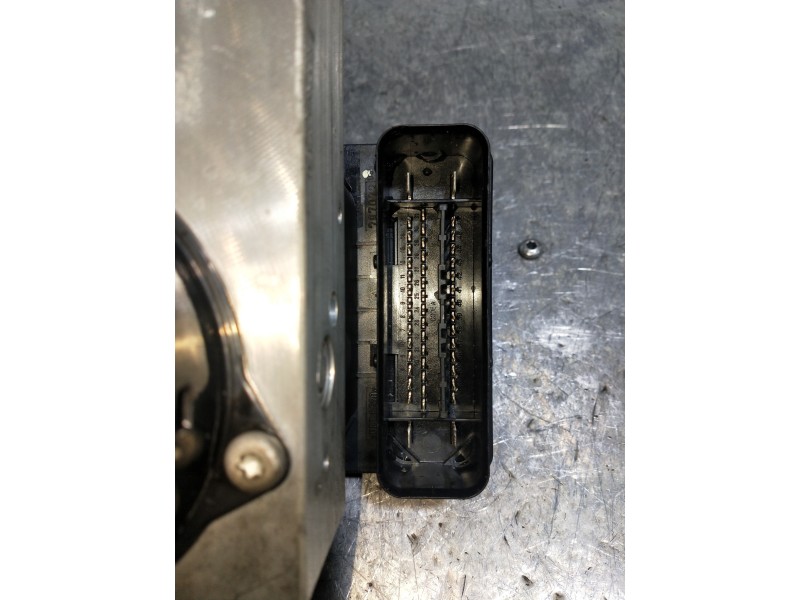 Recambio de abs para mercedes clase c (w203) berlina 220 cdi (203.006) referencia OEM IAM 10092515003 A2095450232 A0034319412 10