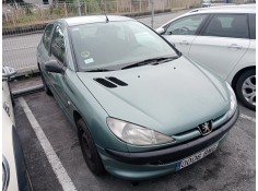 peugeot 206 berlina del año 2001