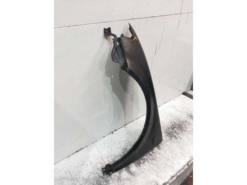 Recambio de aleta delantera izquierda para volkswagen passat variant (3b5) comfortline referencia OEM IAM   