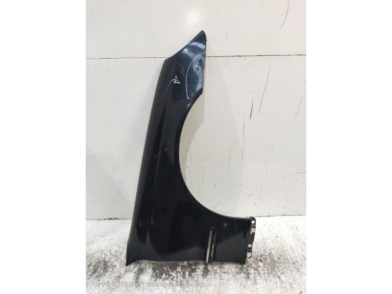 Recambio de aleta delantera derecha para mercedes clase c (w203) berlina 220 cdi (203.006) referencia OEM IAM VERFOTOS  