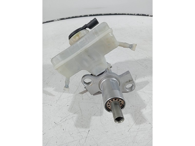 Recambio de bomba freno para audi a5 coupe (8t) 2.7 tdi referencia OEM IAM 8K0611301A  