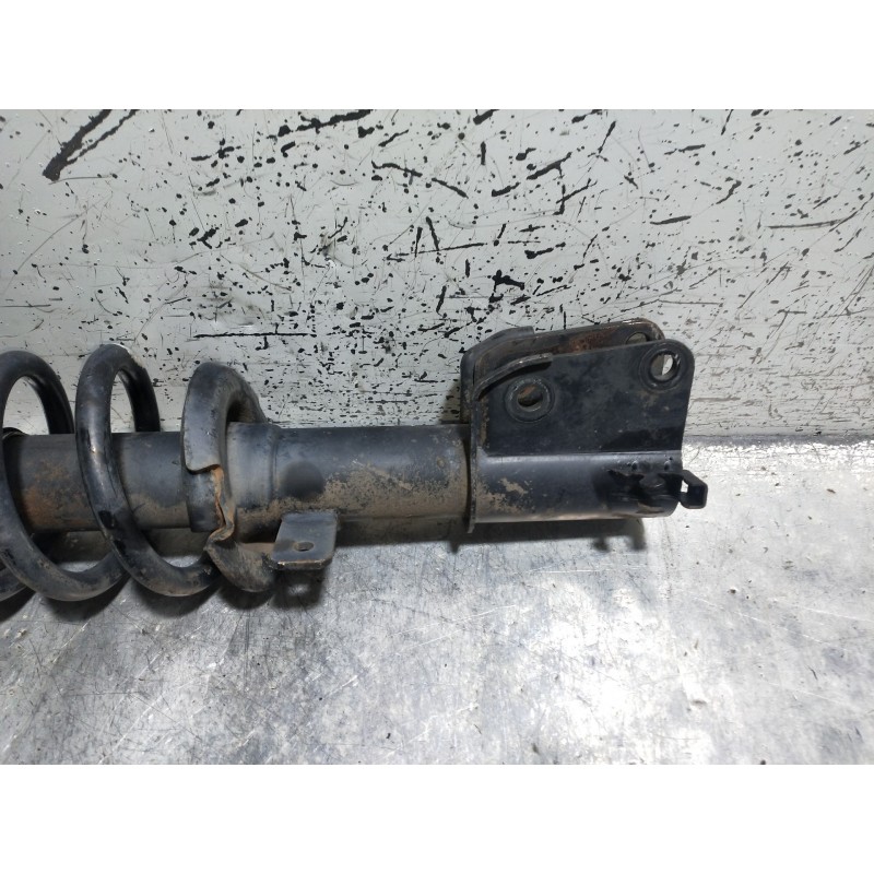 Recambio de amortiguador delantero izquierdo para renault trafic combi (ab 4.01) 29 ln combi9 acristalado referencia OEM IAM   