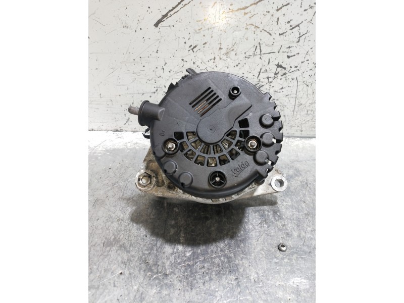 Recambio de alternador para hyundai i40 style blue referencia OEM IAM 373002A805 2621365 