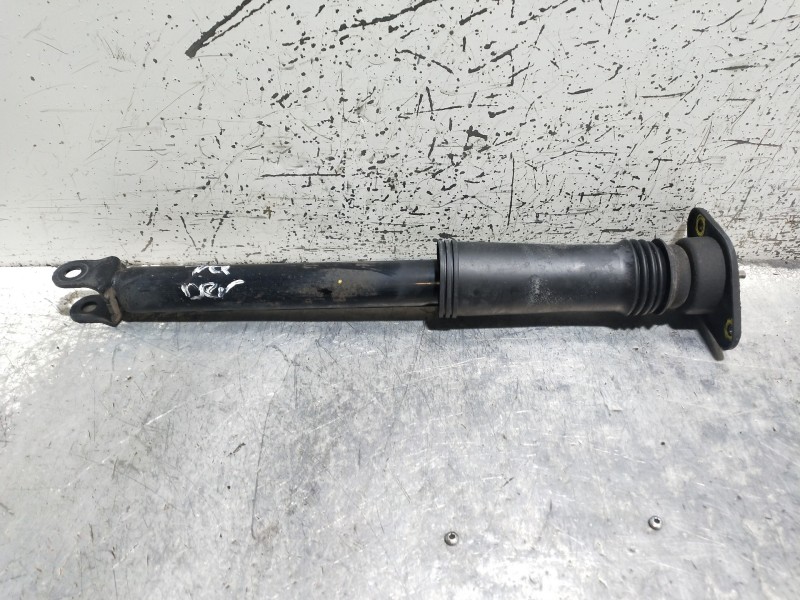 Recambio de amortiguador trasero derecho para hyundai i40 style blue referencia OEM IAM 553113Z510  