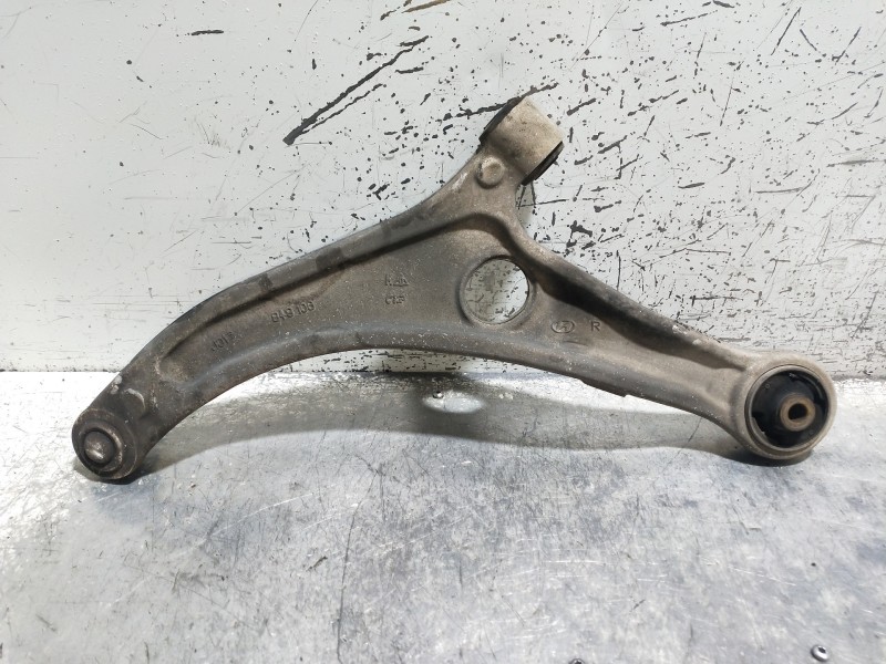 Recambio de brazo suspension inferior delantero derecho para hyundai i40 style blue referencia OEM IAM   