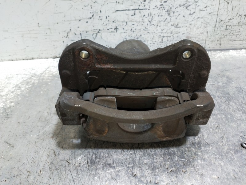 Recambio de pinza freno delantera derecha para hyundai i40 style blue referencia OEM IAM   