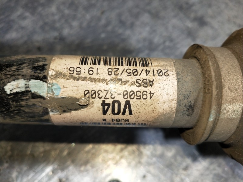 Recambio de transmision delantera izquierda para hyundai i40 style blue referencia OEM IAM 495003Z300  