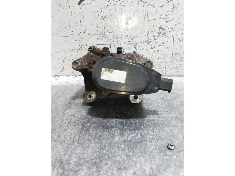 Recambio de pinza freno trasera izquierda para hyundai i40 style blue referencia OEM IAM   