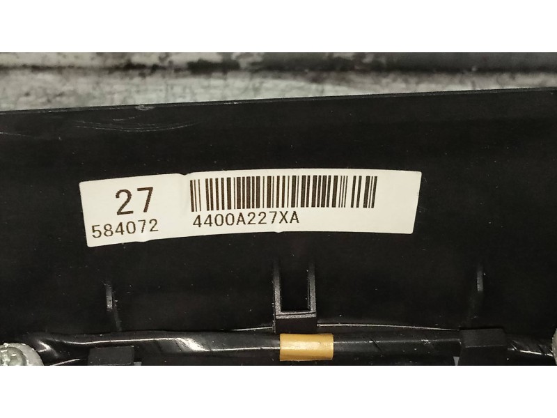 Recambio de volante para citroen c-crosser 2.2 hdi fap cat referencia OEM IAM 4400A227XA  