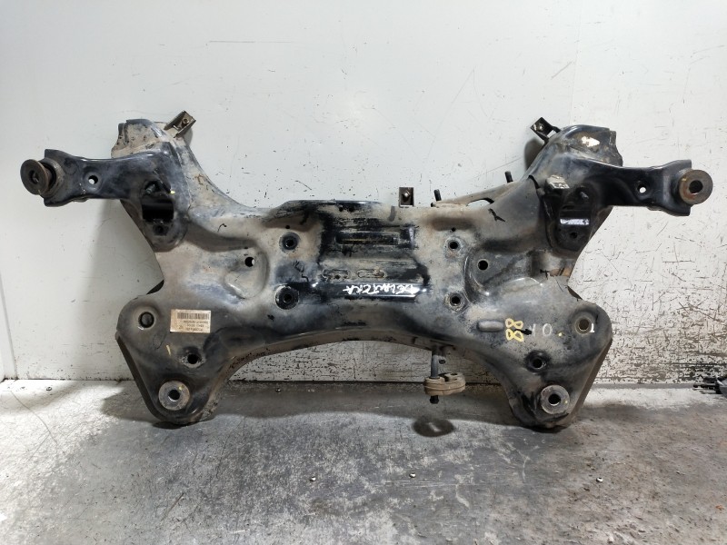 Recambio de puente delantero para hyundai i40 style blue referencia OEM IAM 624013Z100  LA CUNA