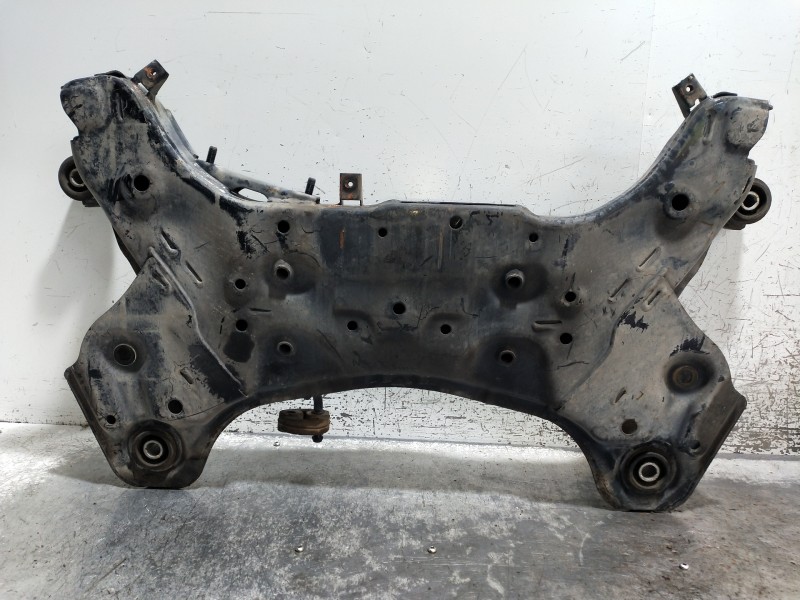 Recambio de puente delantero para hyundai i40 style blue referencia OEM IAM 624013Z100  LA CUNA