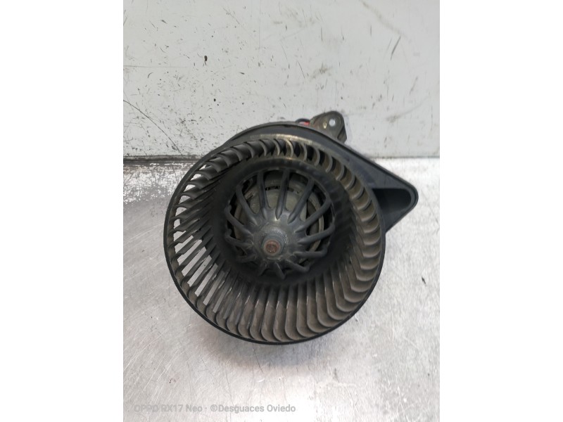 Recambio de motor calefaccion para renault trafic combi (ab 4.01) 29 ln combi9 acristalado referencia OEM IAM   