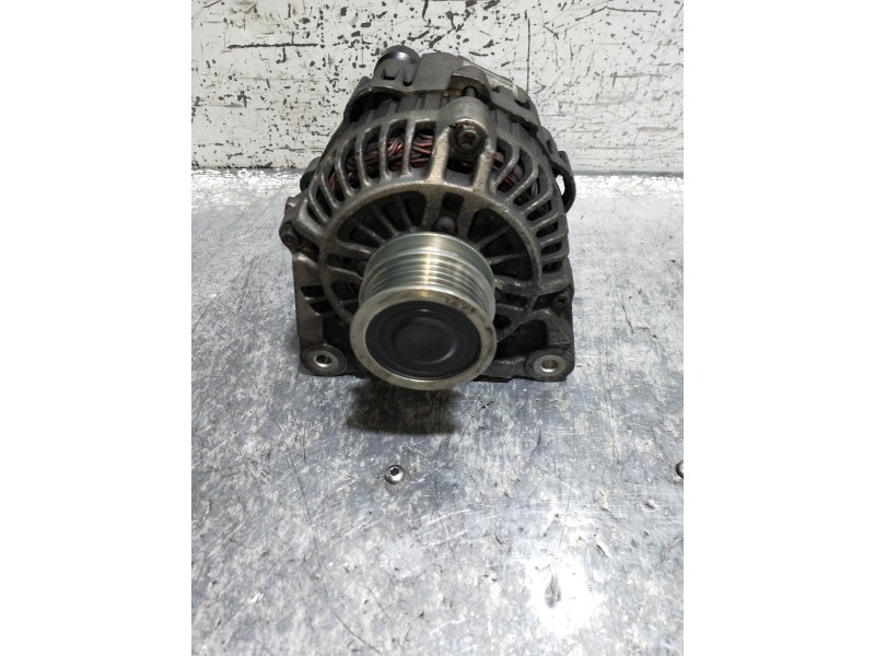 Recambio de alternador para renault clio ii fase ii (b/cb0) authentique referencia OEM IAM 8200120286 A002TB6481 