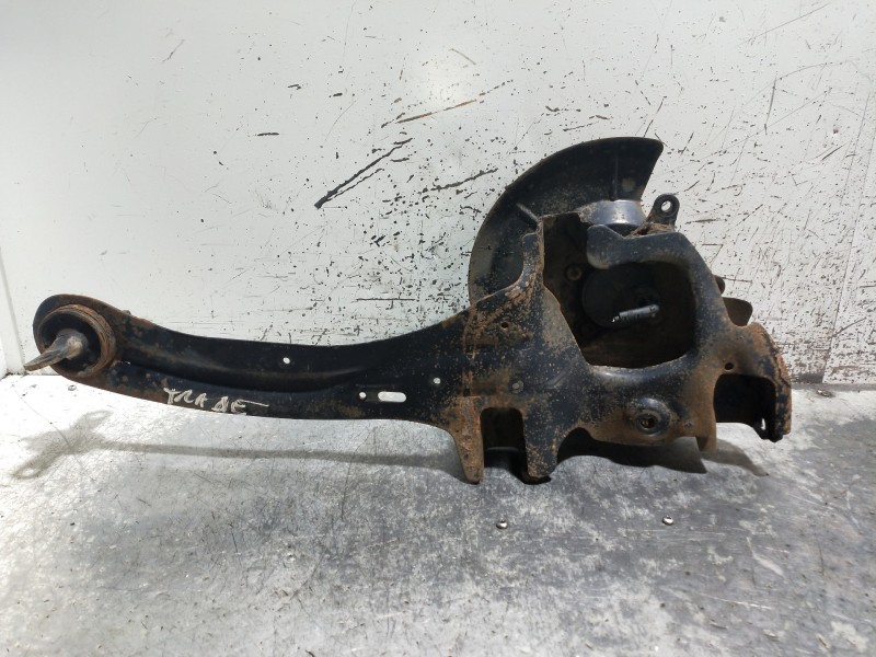 Recambio de mangueta delantera izquierda para ford focus berlina (cap) ambiente (d) referencia OEM IAM   