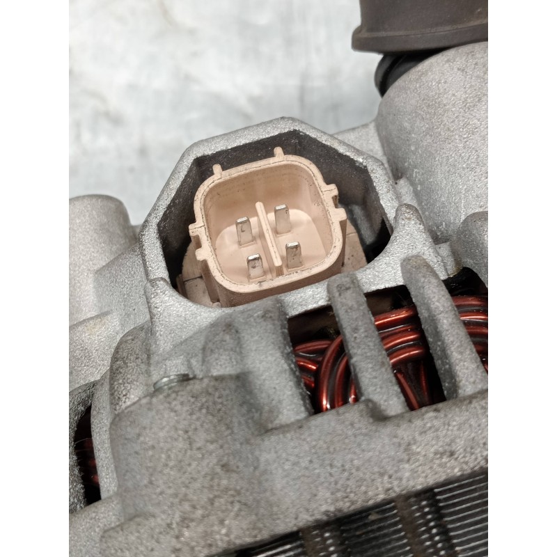 Recambio de alternador para honda civic berlina 5 (eu7/8) 1.6 vtec cat (d 16 v 1) referencia OEM IAM CAL35199AS  