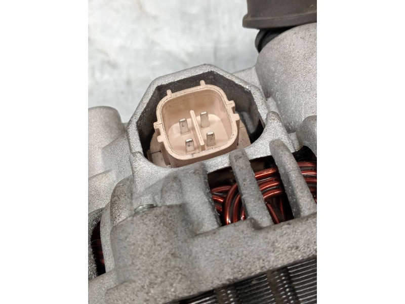 Recambio de alternador para honda civic berlina 5 (eu7/8) 1.6 vtec cat (d 16 v 1) referencia OEM IAM CAL35199AS  
