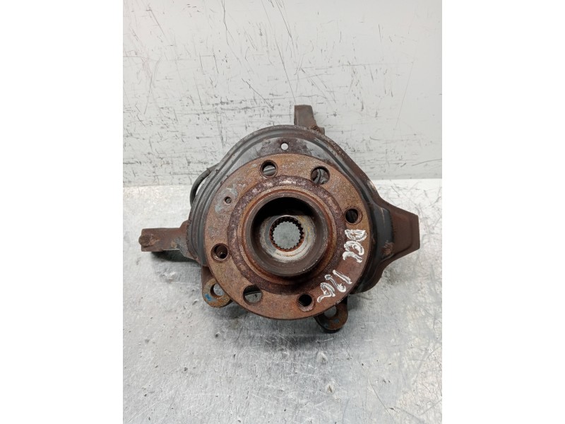 Recambio de mangueta delantera derecha para opel corsa c cosmo referencia OEM IAM   