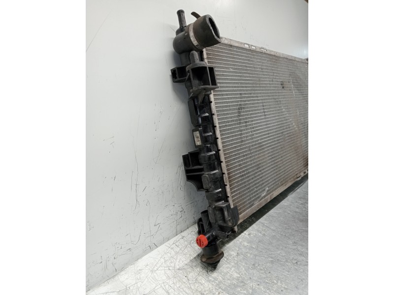 Recambio de radiador agua para opel corsa c cosmo referencia OEM IAM   