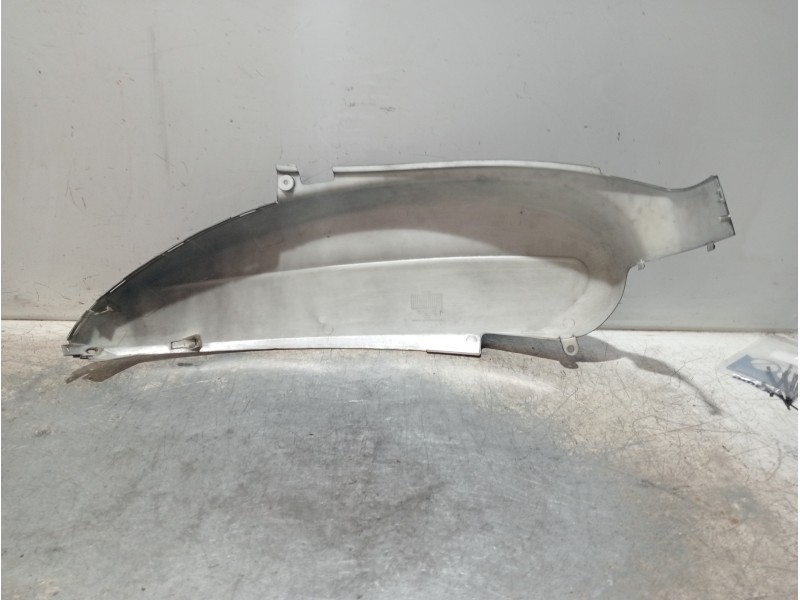 Recambio de aletin trasero derecho para daelim besbi 125 besbi 125 referencia OEM IAM   