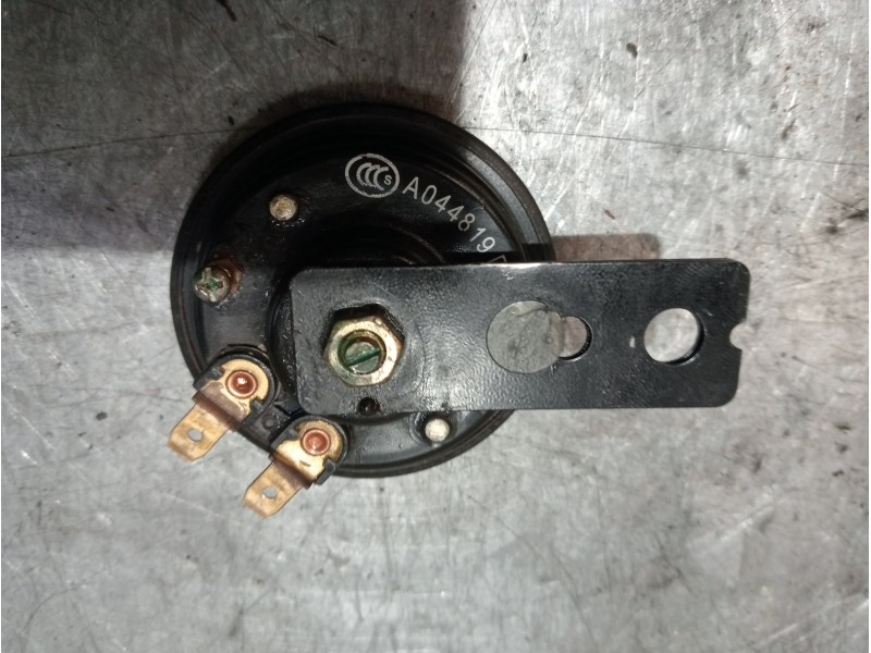 Recambio de claxon para daelim besbi 125 besbi 125 referencia OEM IAM   