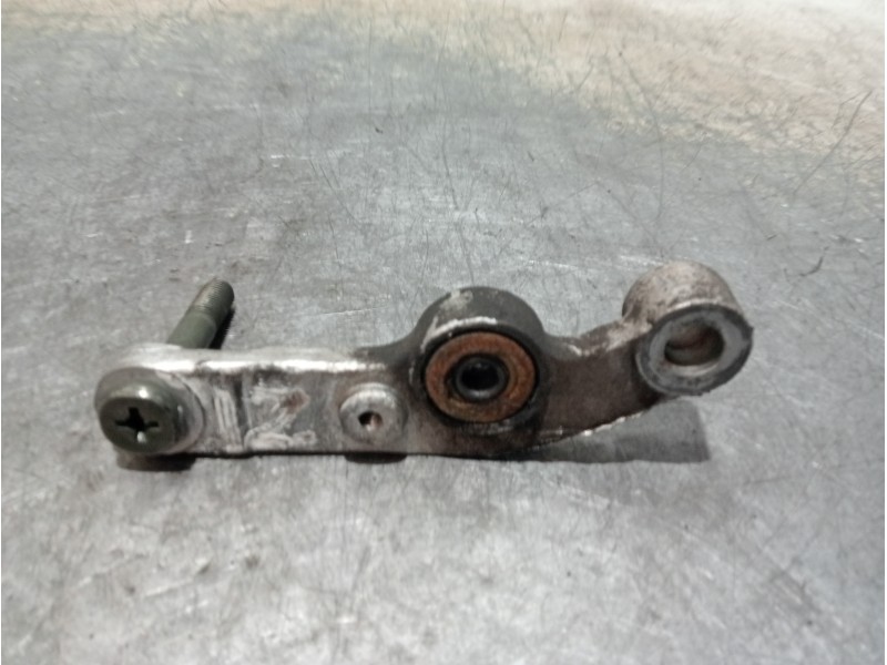 Recambio de bieleta estabilizadora delantera izquierda para daelim besbi 125 besbi 125 referencia OEM IAM   