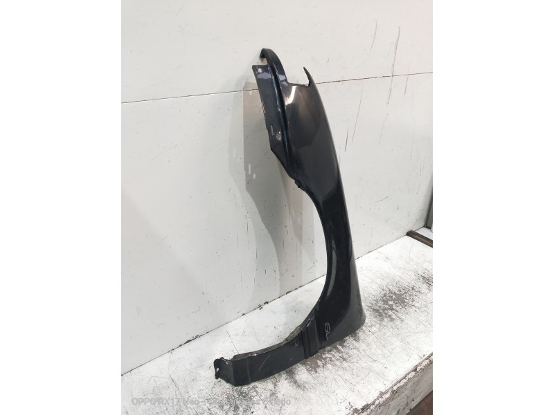 Recambio de aleta delantera izquierda para opel vectra a cd diamant referencia OEM IAM   