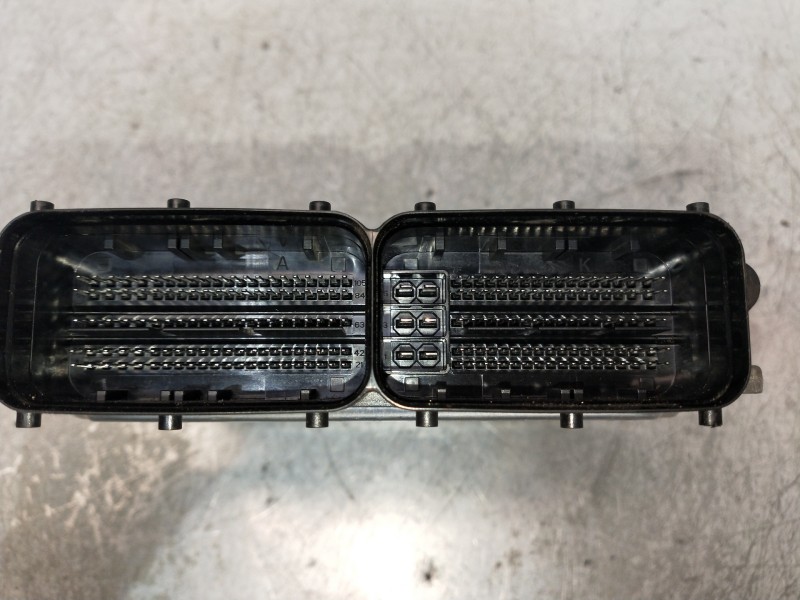 Recambio de centralita motor uce para audi a6 berlina (4a2) 40 tdi design referencia OEM IAM 05L907309 0281034002 