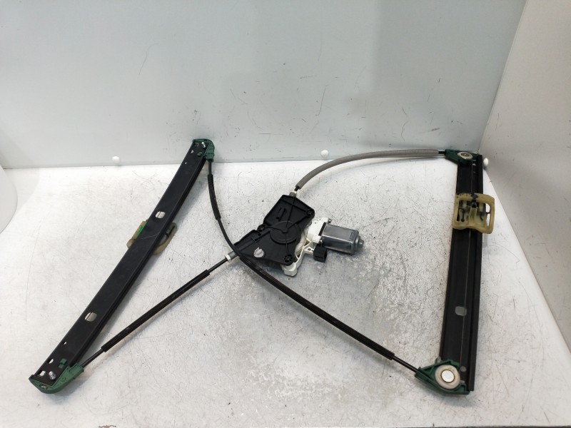 Recambio de elevalunas delantero izquierdo para audi a6 berlina (4a2) 40 tdi design referencia OEM IAM   4P