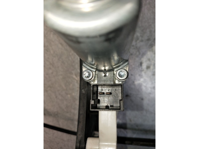 Recambio de elevalunas delantero izquierdo para audi a6 berlina (4a2) 40 tdi design referencia OEM IAM   4P