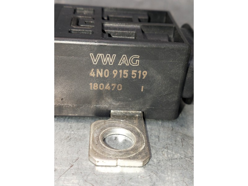 Recambio de modulo electronico para audi a6 berlina (4a2) 40 tdi design referencia OEM IAM 4N0915519  