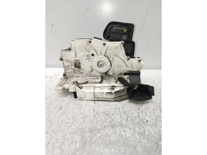 Recambio de motor cierre centralizado delantero izquierdo para audi a6 berlina (4a2) 40 tdi design referencia OEM IAM 4K1837015J