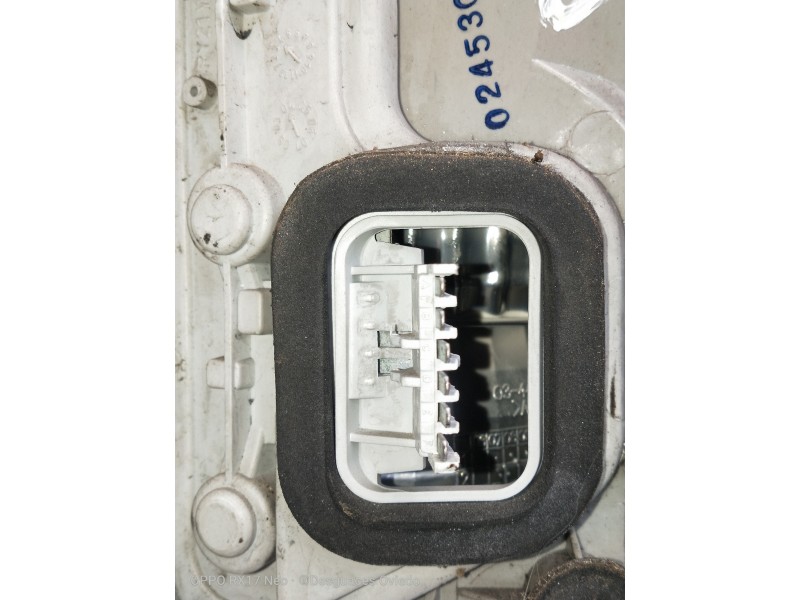 Recambio de piloto trasero derecho para opel zafira a increibles referencia OEM IAM 084421923RF  