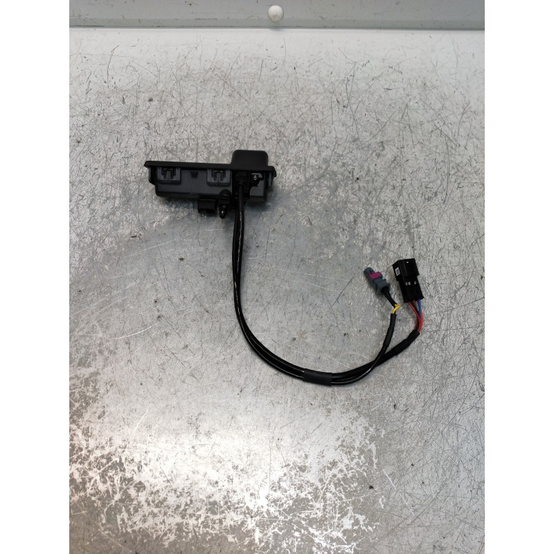 Recambio de modulo electronico para audi a6 berlina (4a2) 40 tdi design referencia OEM IAM 8W8827566E  MANETA POSTERIOR DEL PORT
