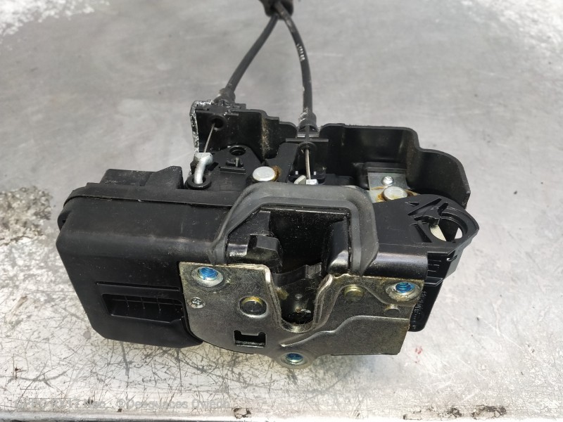 Recambio de motor cierre centralizado delantero izquierdo para chevrolet captiva 2.0 vcdi ls referencia OEM IAM   5P