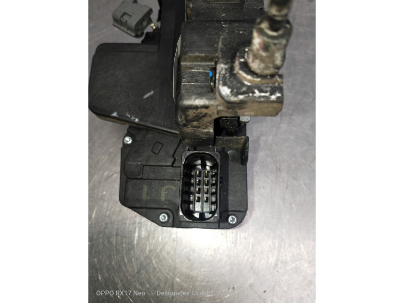 Recambio de motor cierre centralizado delantero izquierdo para chevrolet captiva 2.0 vcdi ls referencia OEM IAM   5P